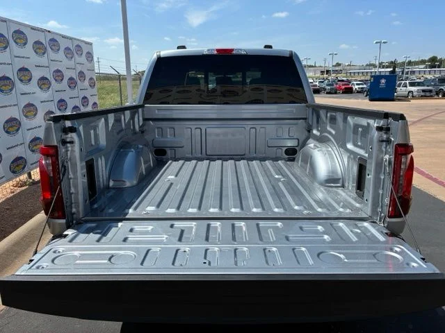 New 2026 Iconic Silver Metallic Ford XLT image 6