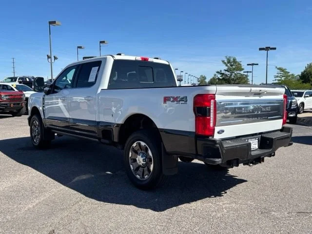 Used 2025  Ford XL image 3