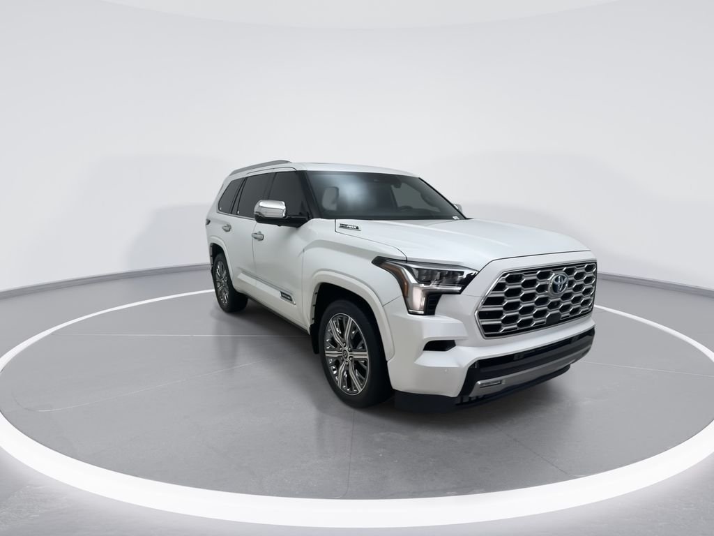 Used 2023 Beige Toyota Capstone image 3