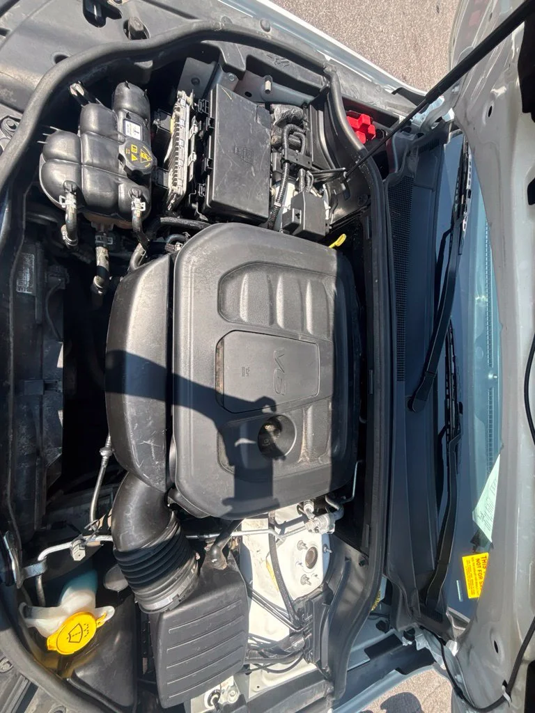 Certified Used 2020 White Jeep Laredo E image 10