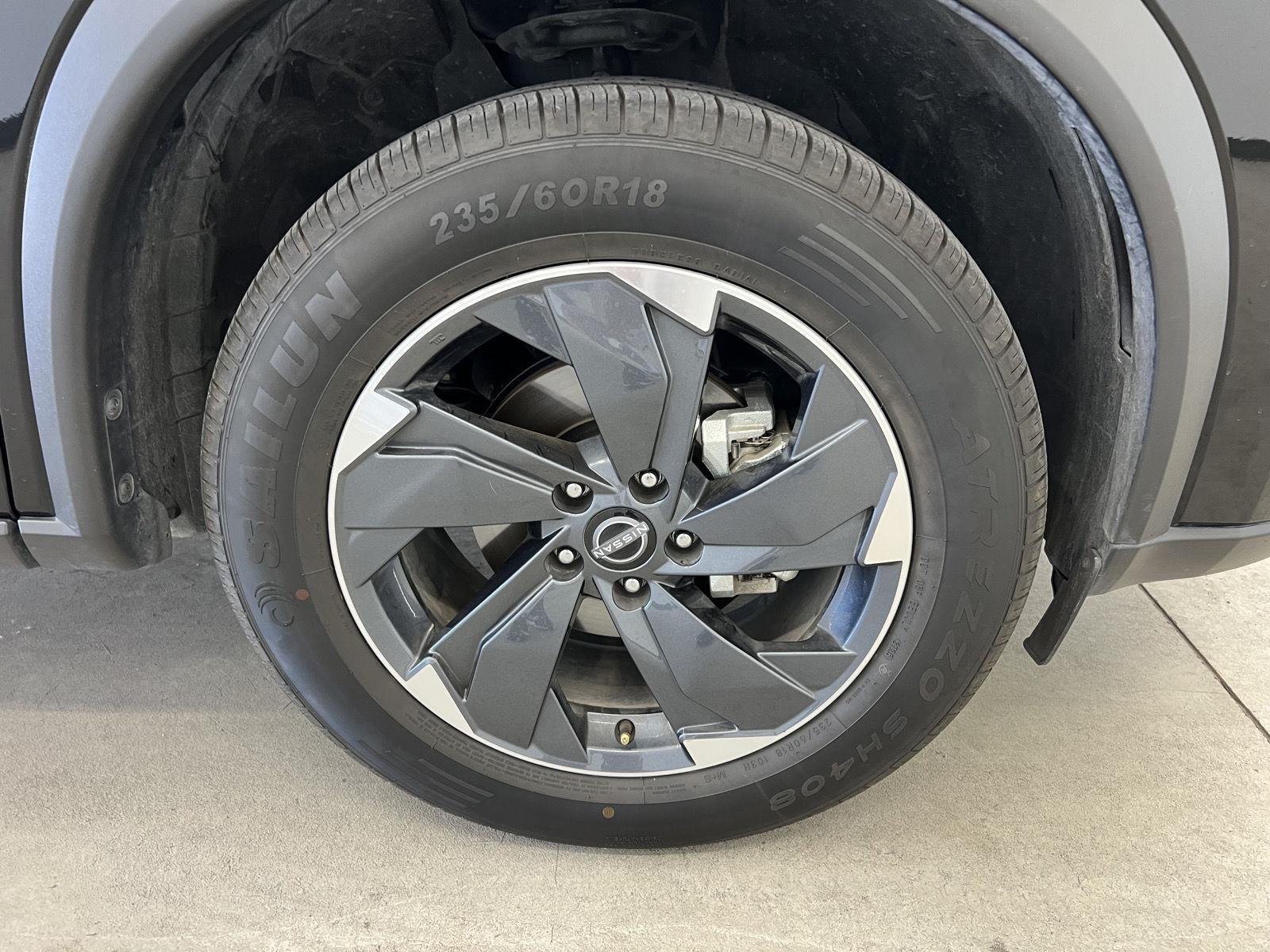 2025 Nissan Rogue SV - Photo 8