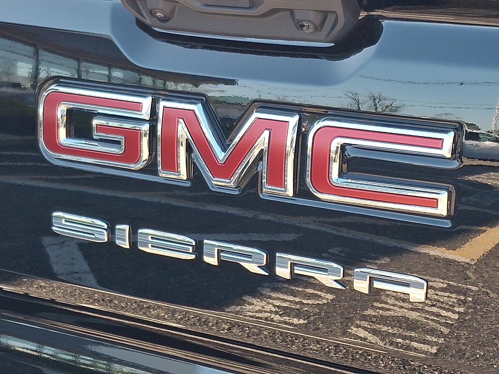 New 2026 Onyx Black GMC Elevation image 11