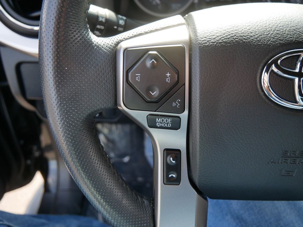 2023 Toyota Tacoma Limited - Photo 28