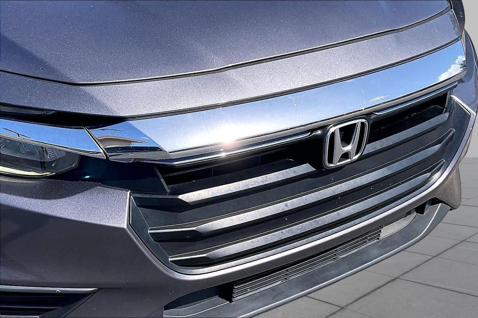 Used 2022 Modern Steel Metallic Honda EX image 29