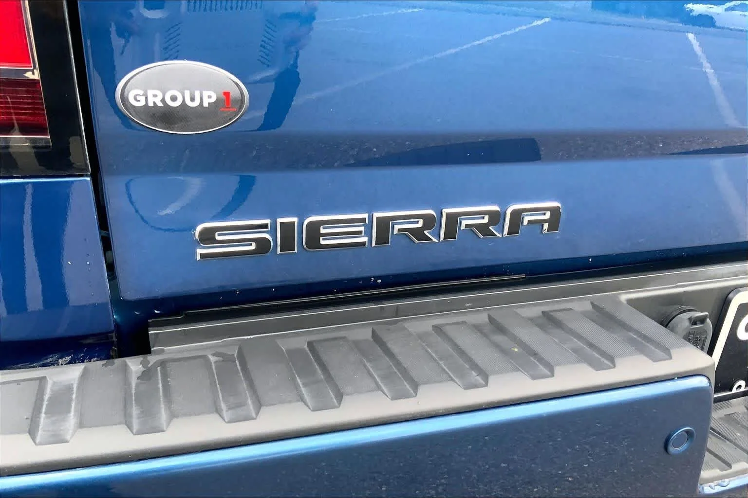 Certified Used 2017 Stone Blue Metallic GMC SLT image 33