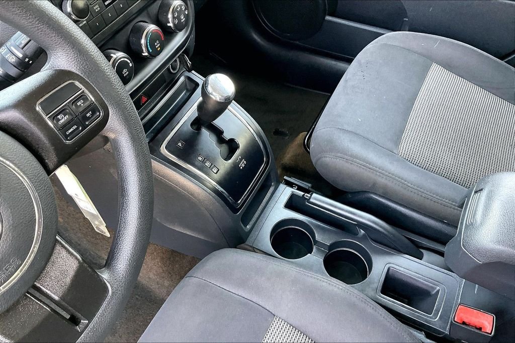 Used 2016 Maximum Steel Metallic Jeep Sport image 14