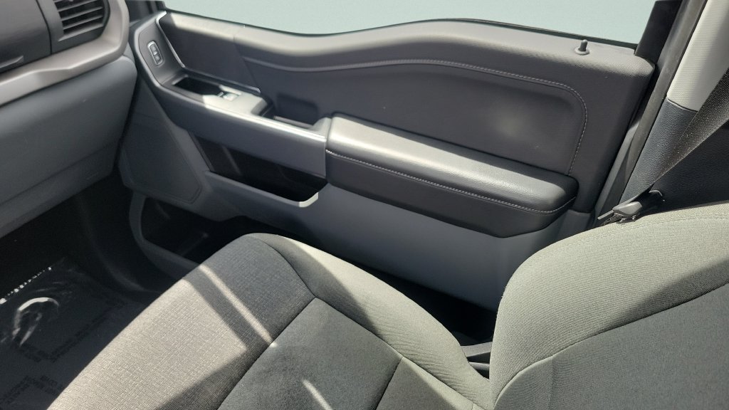 2025 Ford F-150 XLT - Photo 13