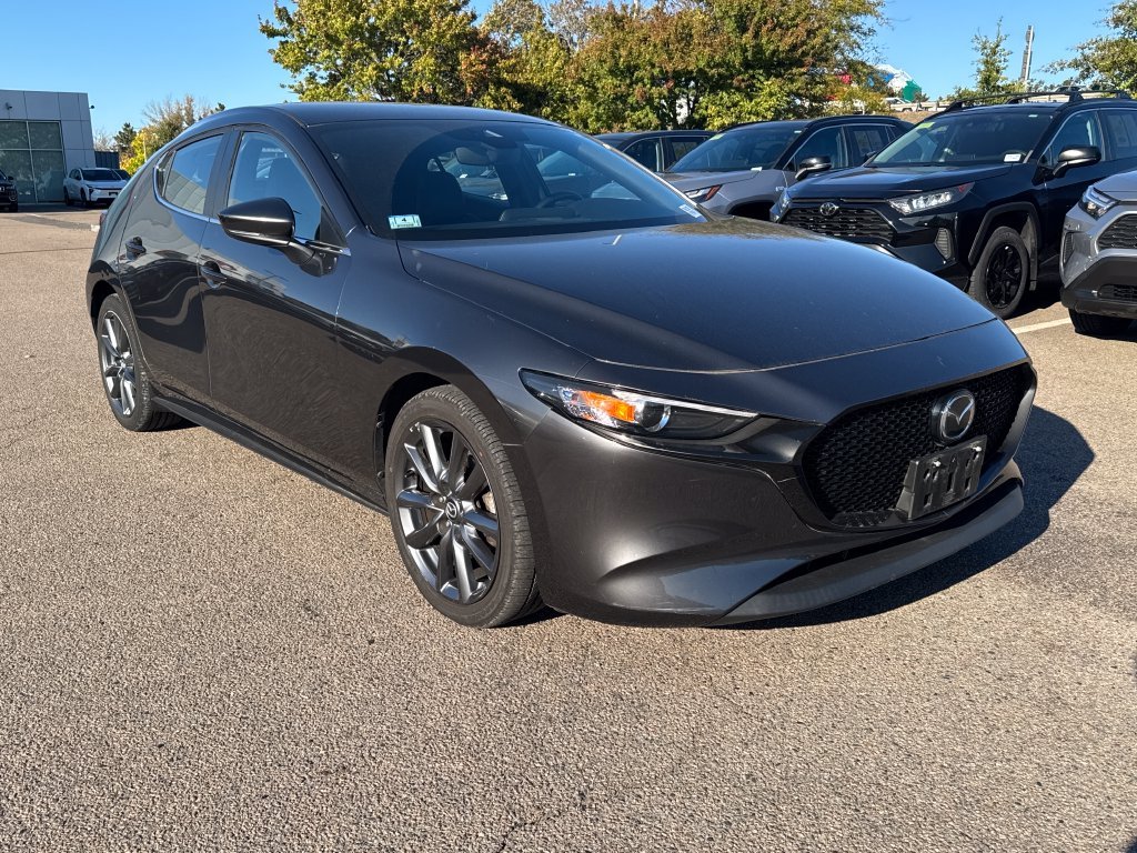 Used 2022 Gray Mazda Select image 9