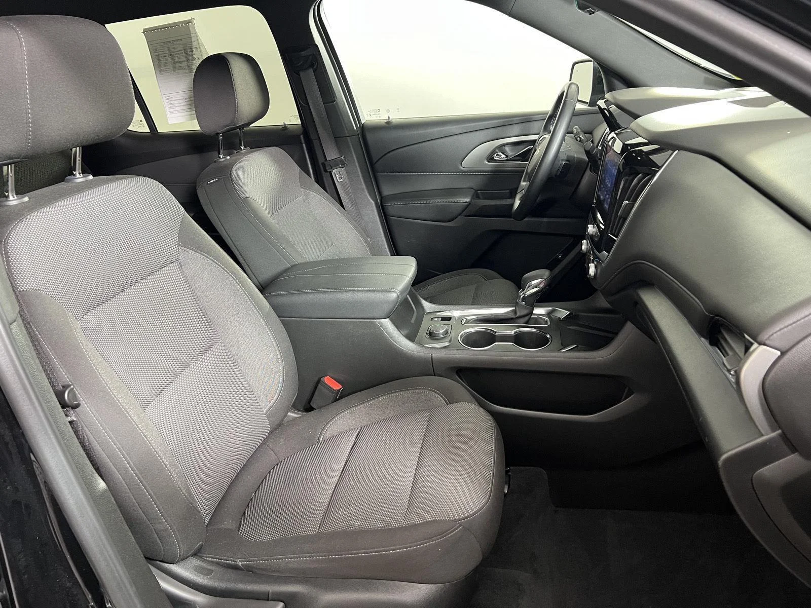 Used 2023 Mosaic Black Metallic Chevrolet LT Cloth image 24