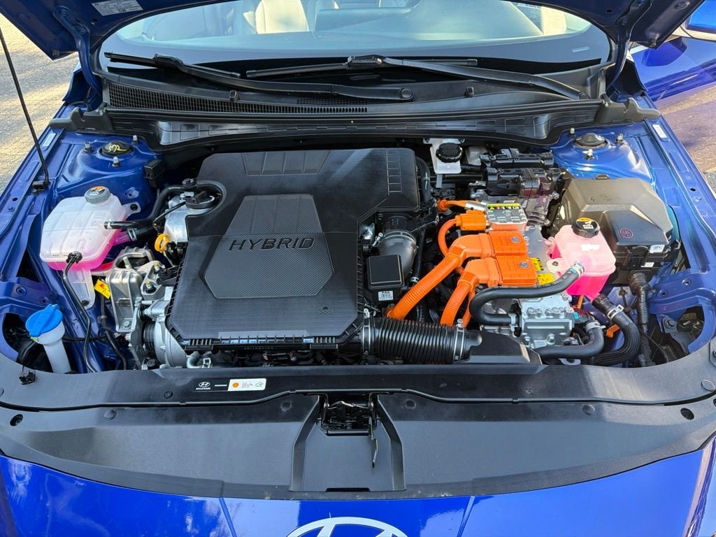2024 Hyundai Elantra Limited - Photo 36