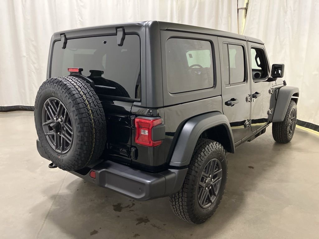 New 2026 Black Clear-Coat Exterior Paint Jeep Sport S image 19