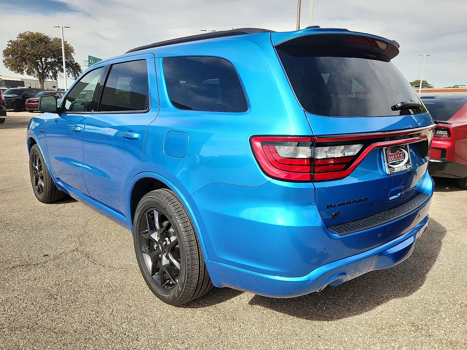 New 2027 B5 Blue Paint Dodge GT HEMI V8 PLUS AWD image 3