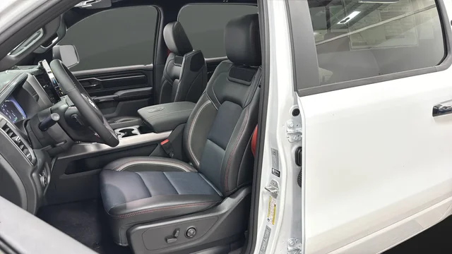 New 2026 Bright White Clear-Coat Exterior Paint RAM Laramie image 9