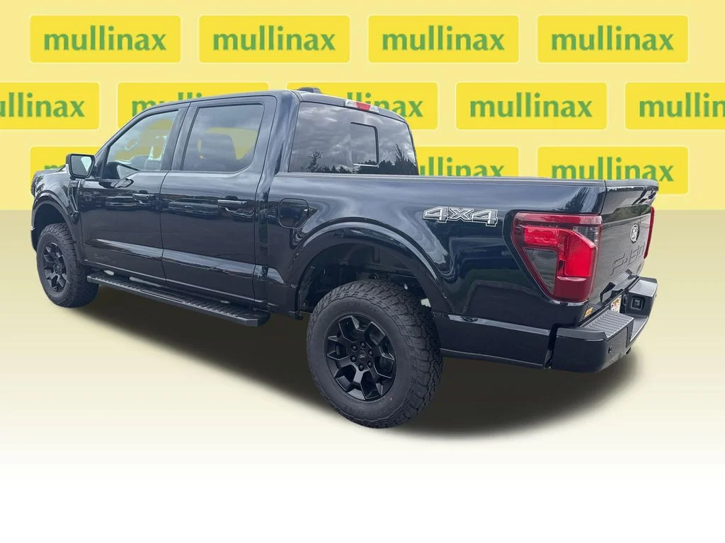 New 2026 Blue Ford XLT image 10