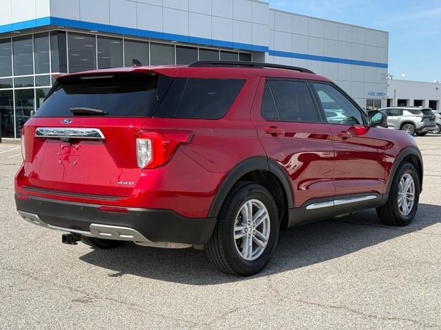 Used 2023 Red Ford XLT image 5