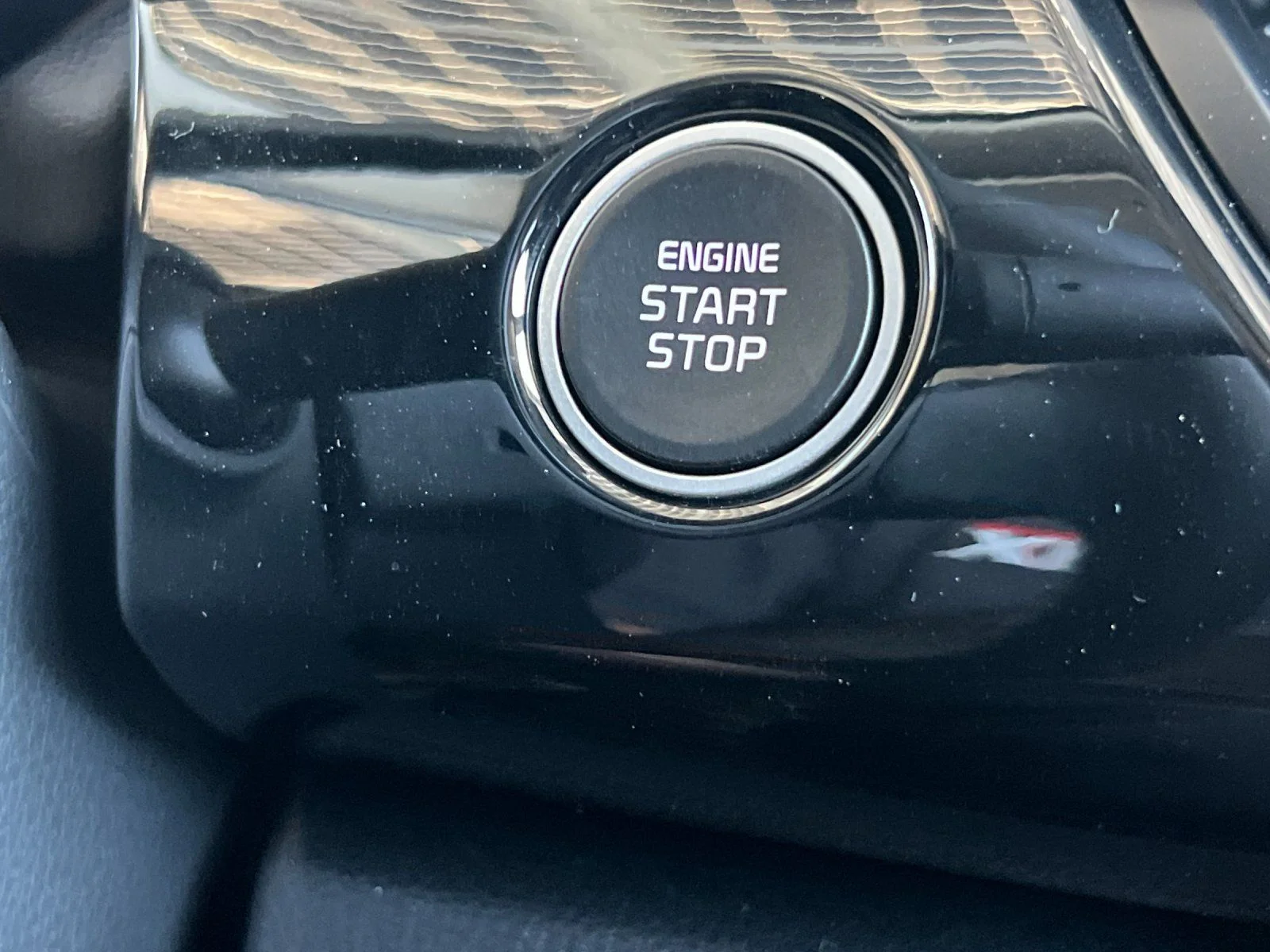 New 2026 White Kia S image 25
