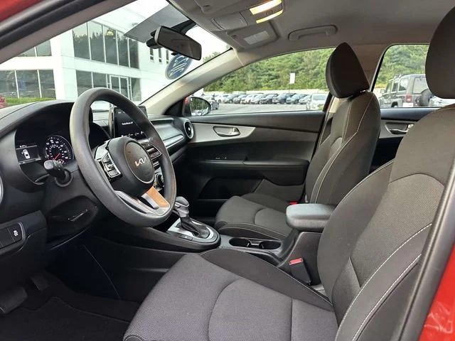 Used 2023 Fire Kia LXS image 14