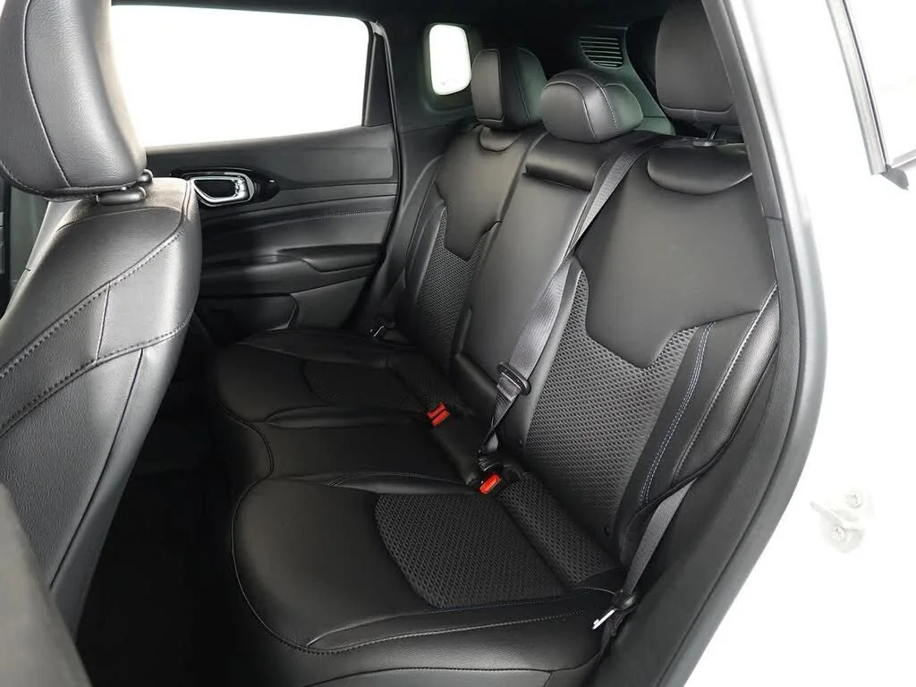 2026 Jeep Compass Altitude Special Edition - Photo 6
