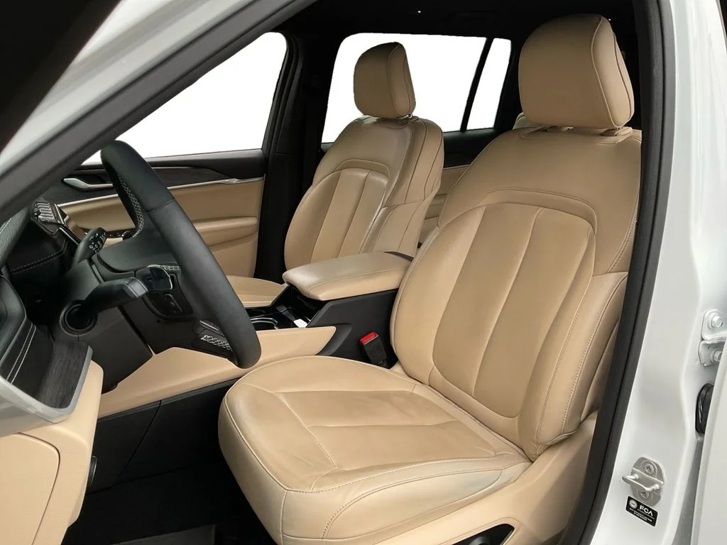 Used 2023 White Jeep Limited image 26