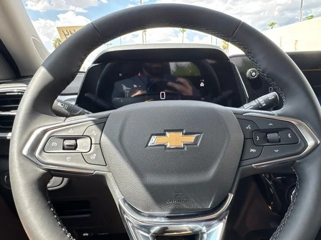 New 2026 White Chevrolet LT image 30