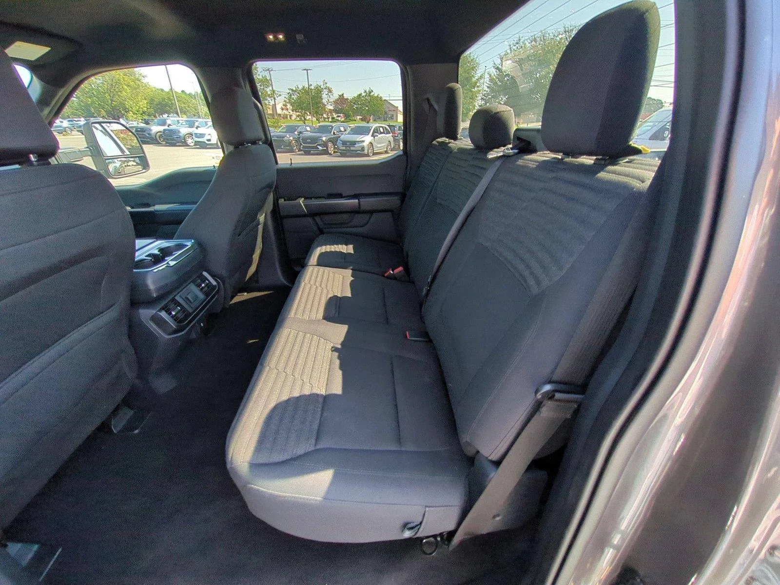 Used 2022 Carbonized Gray Metallic Ford XL image 31