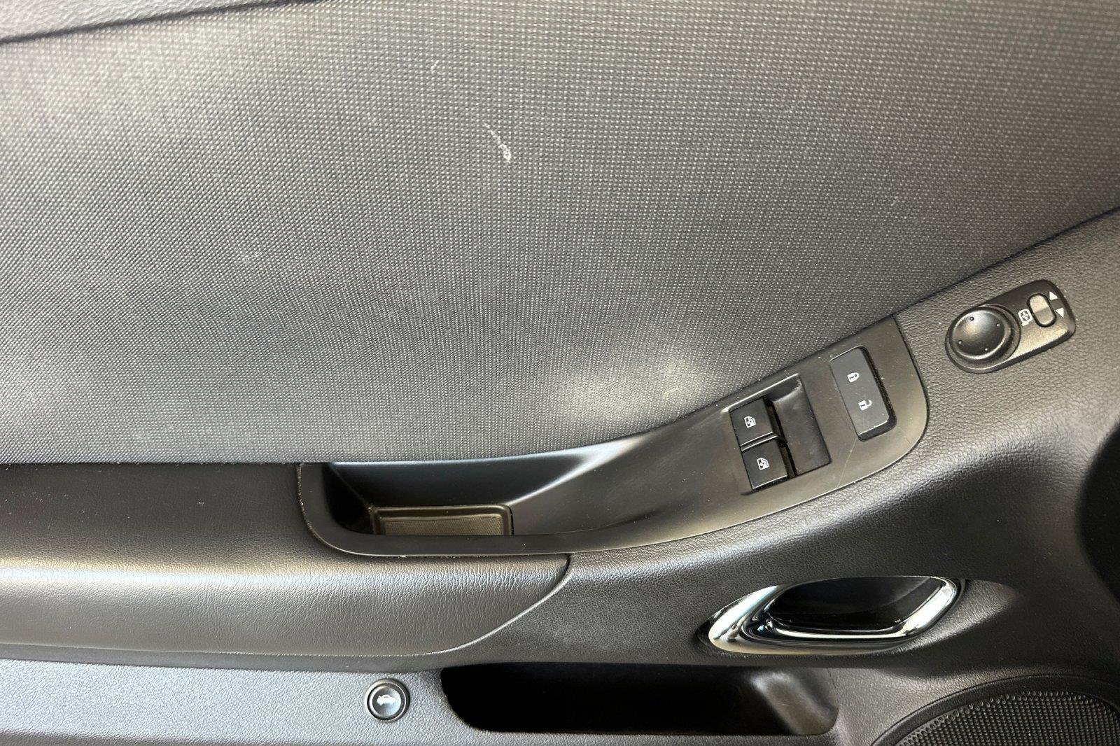 Used 2015 Ashen Gray Metallic Chevrolet SS image 11
