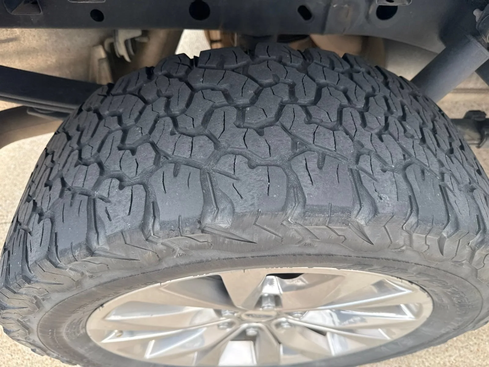 Used 2016 Black Ford XLT image 9