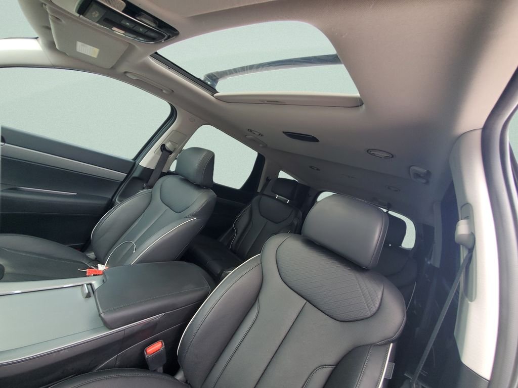 Used 2025 Black Hyundai XRT image 21