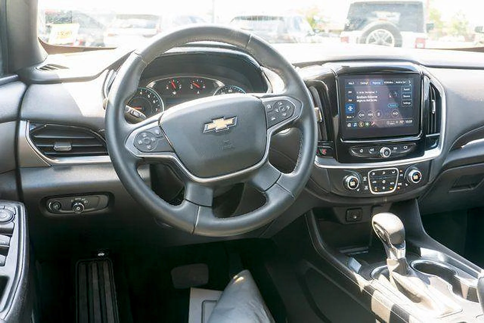 Used 2023 Summit White Chevrolet AWD LT Cloth image 14