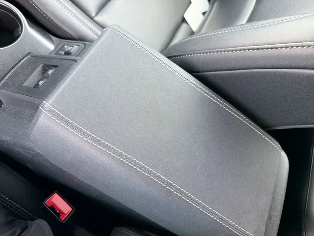 Used 2026 Blue Ford Badlands image 24
