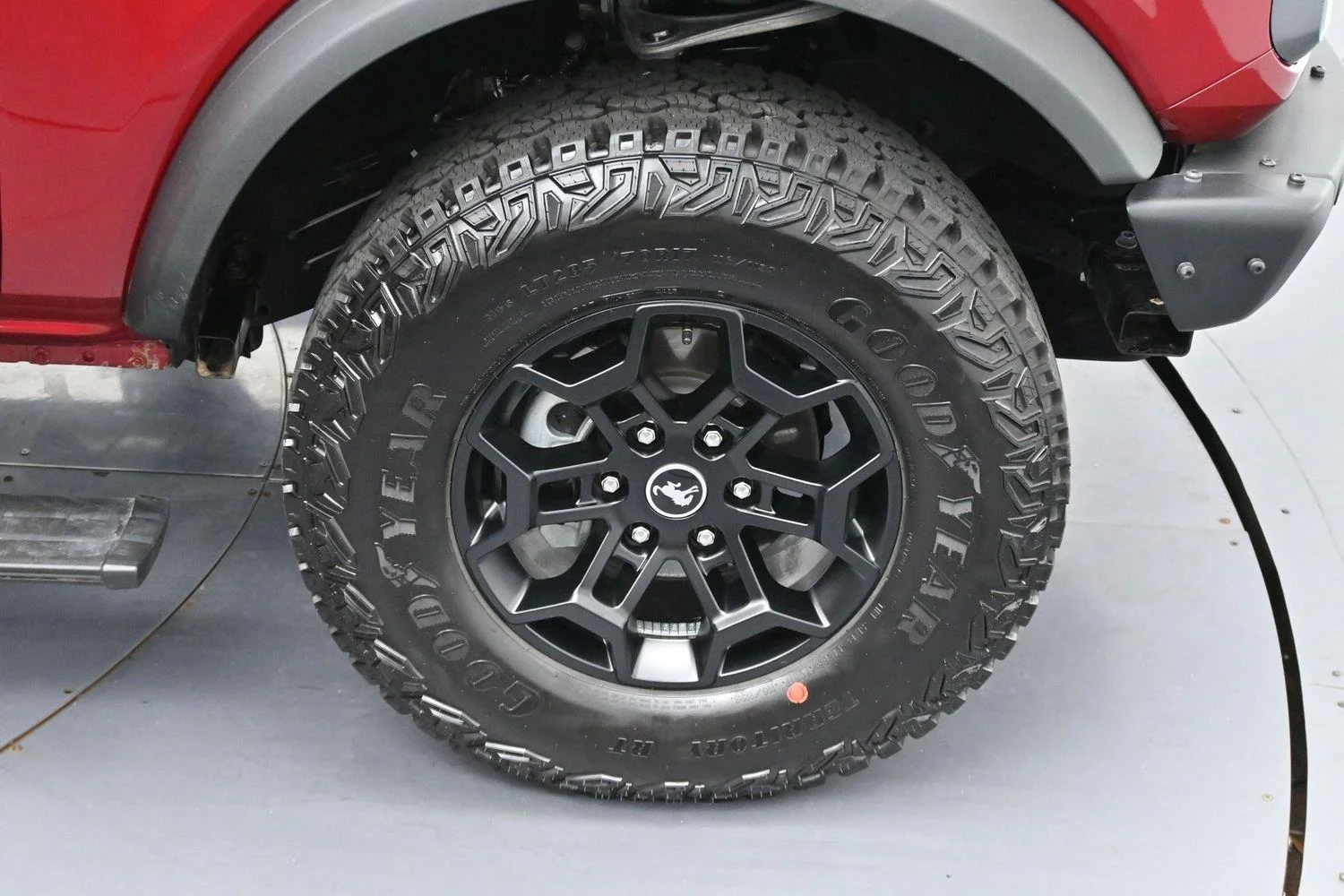 Used 2026 Ruby Red Metallic Tinted Clearcoat Ford Badlands image 35