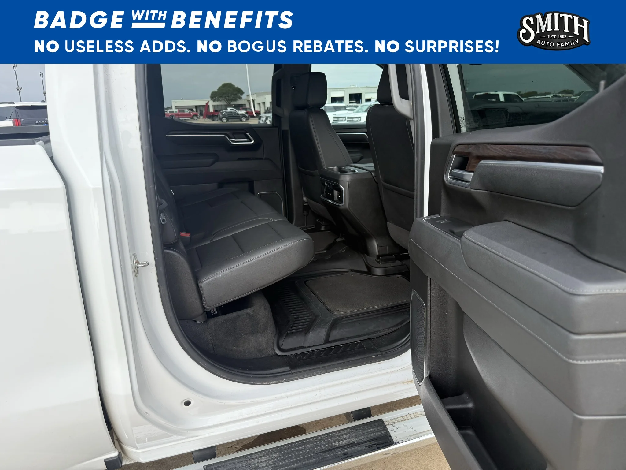 Certified Used 2026 Summit White GMC SLT image 19