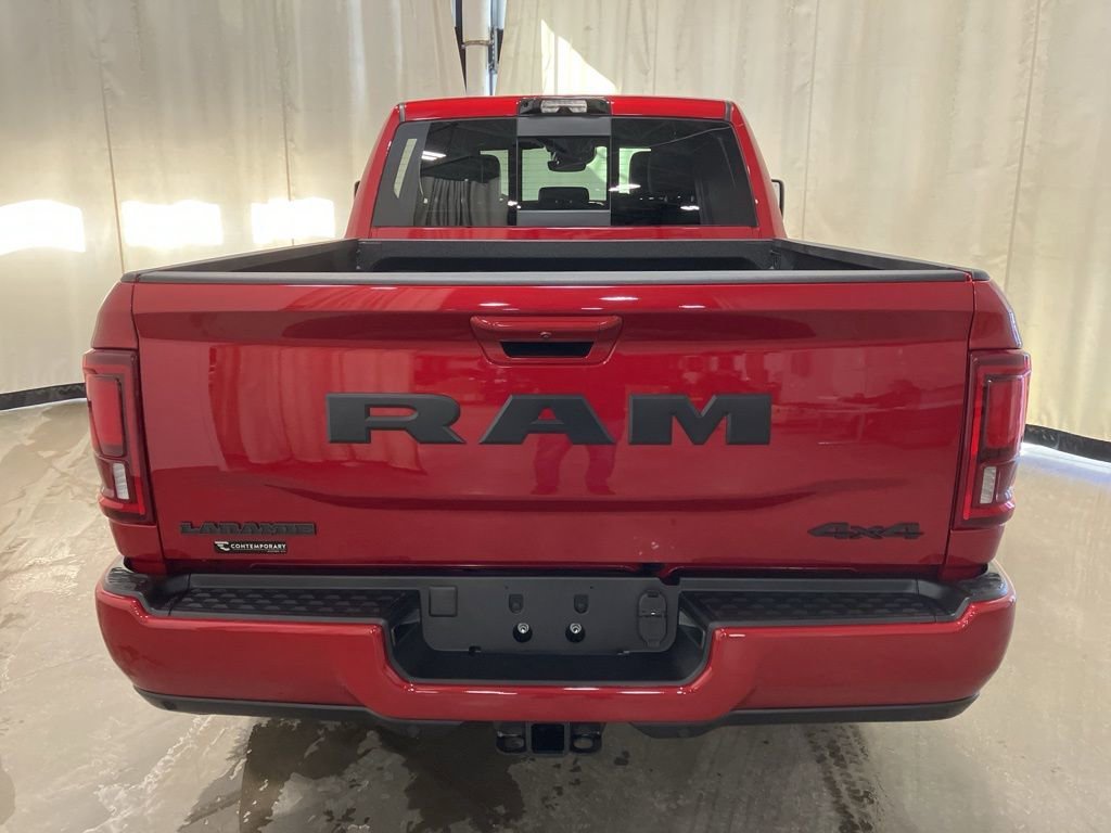 New 2026 Molten Red Pearl-Coat Exterior Paint RAM Laramie image 22