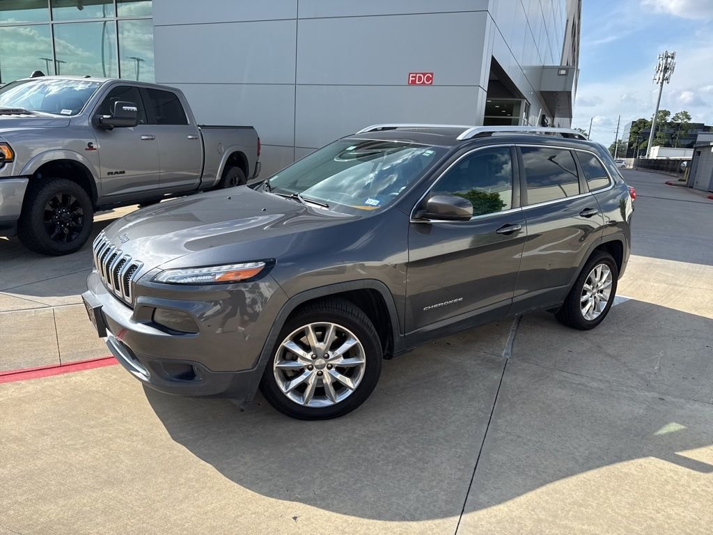 2016 Jeep Cherokee's photo