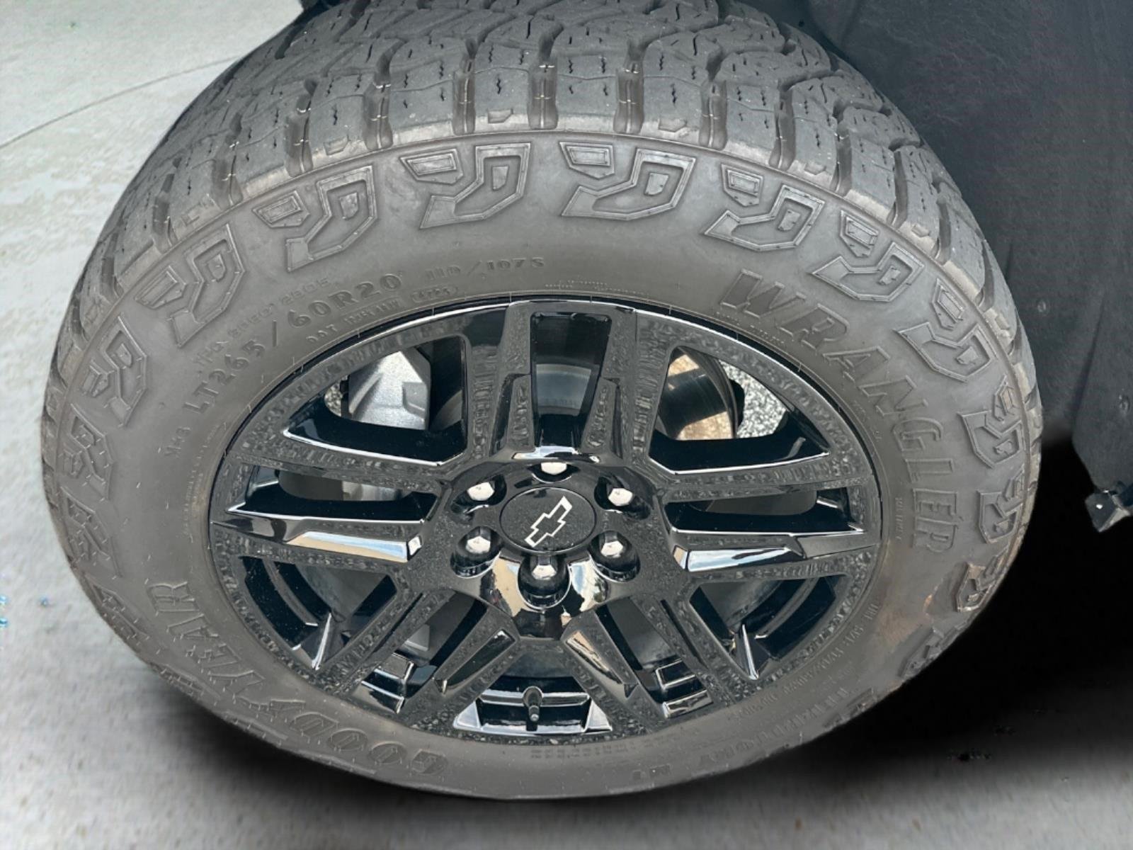 Used 2024 Slate Gray Metallic Chevrolet Custom Trail Boss image 10