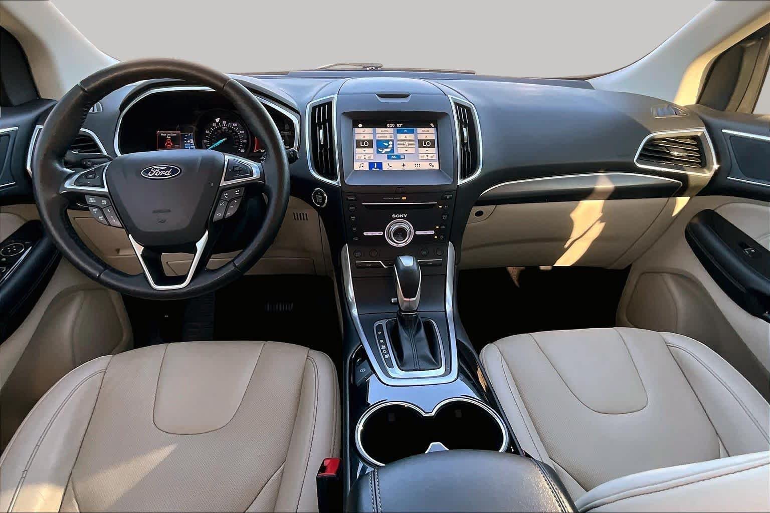 Used 2018 White Platinum Metallic Tri-Coat Ford Titanium image 15