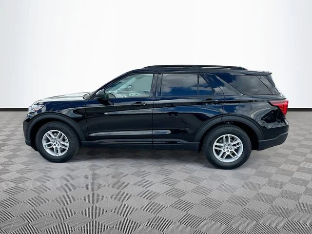 New 2026 Black Metallic Ford Active image 3