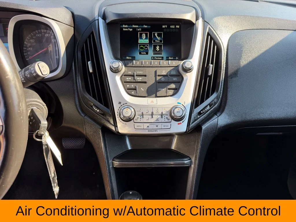 Used 2017 SUMMIT WHITE Chevrolet LT image 7
