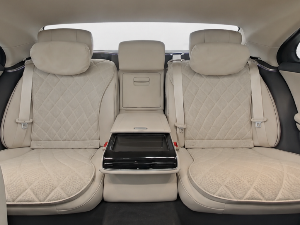 Used 2026  Mercedes-Benz S 580 image 15