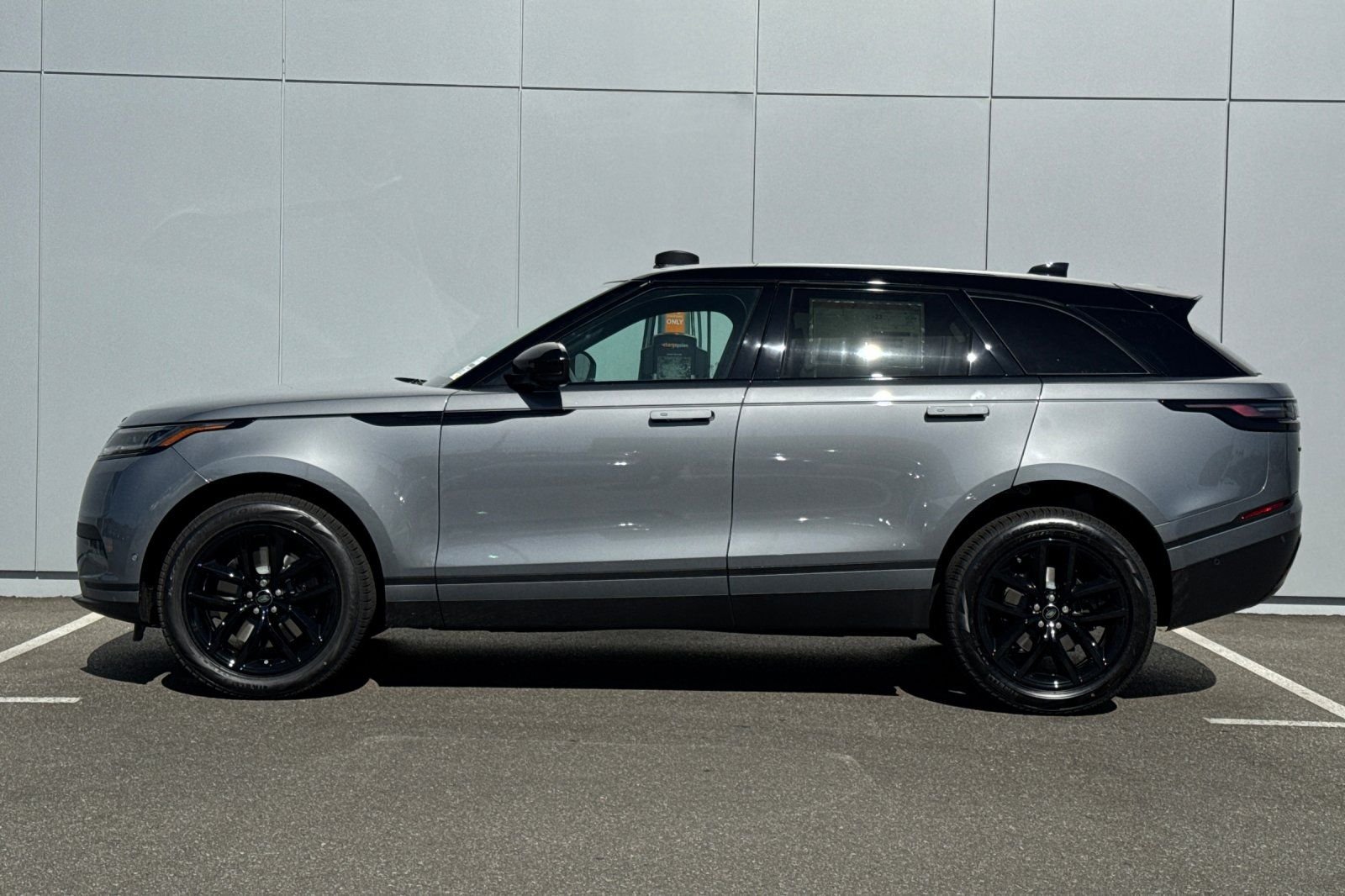 New 2026 Zadar Grey Land Rover S image 2