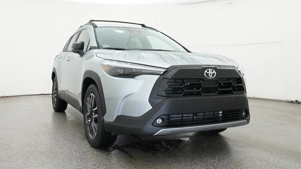New 2026 Sonic Silver Toyota XLE image 41