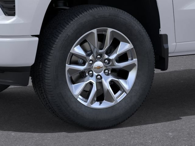 New 2026 Summit White Chevrolet Custom image 9