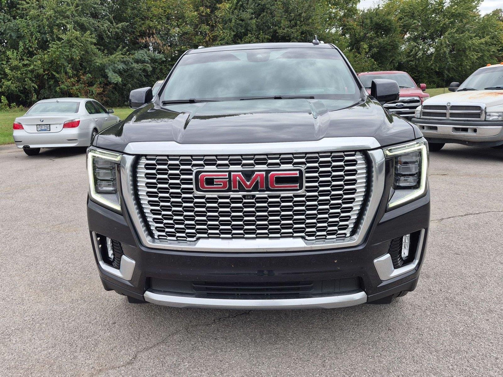 Used 2024 Onyx Black GMC Denali image 8