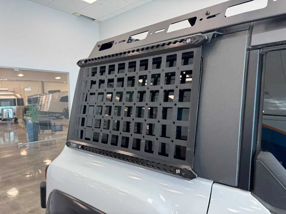 Used 2024  FORD  image 12