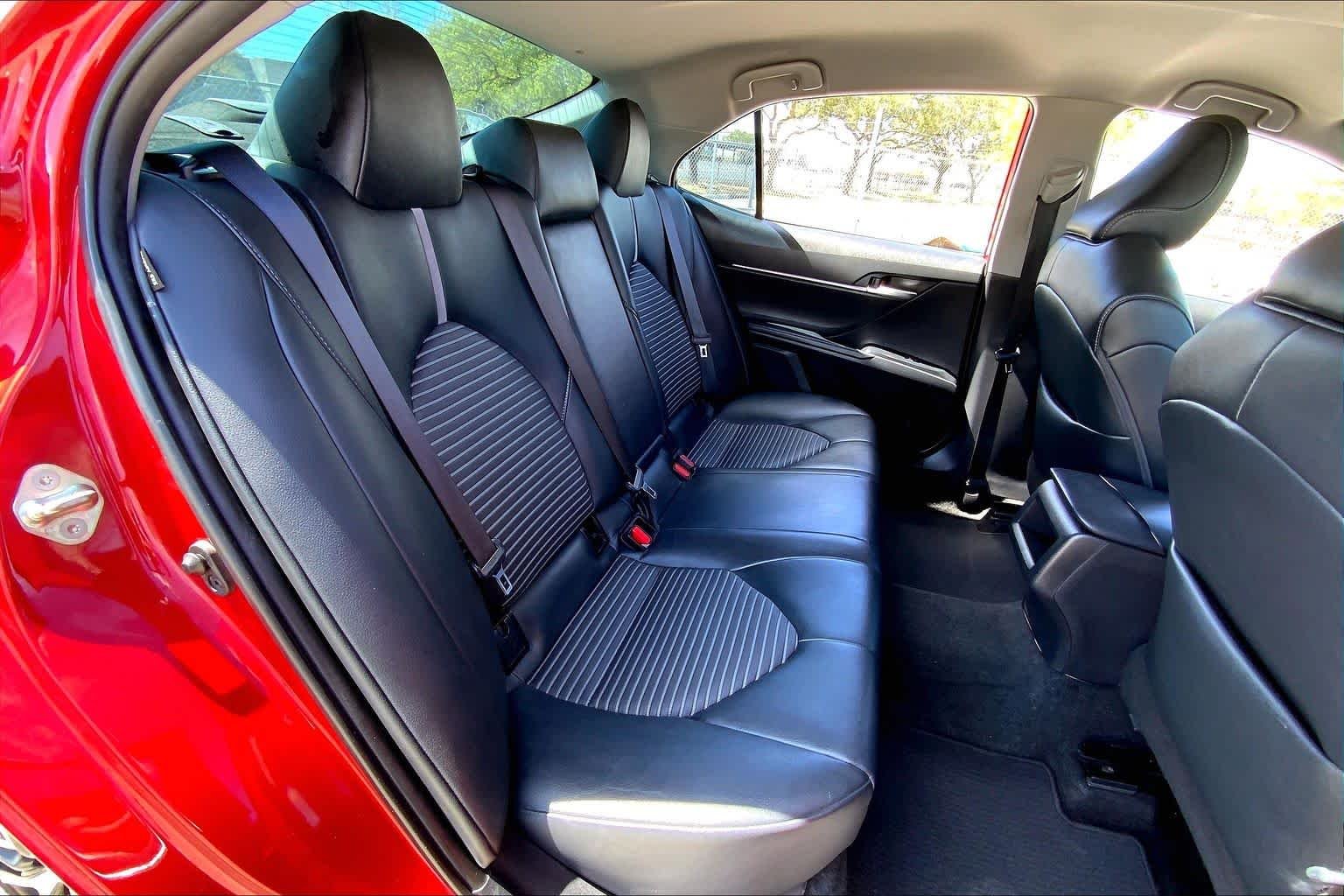 Used 2019 Supersonic Red Toyota SE image 19