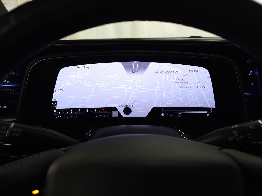 Used 2022 White Cadillac Sport image 23