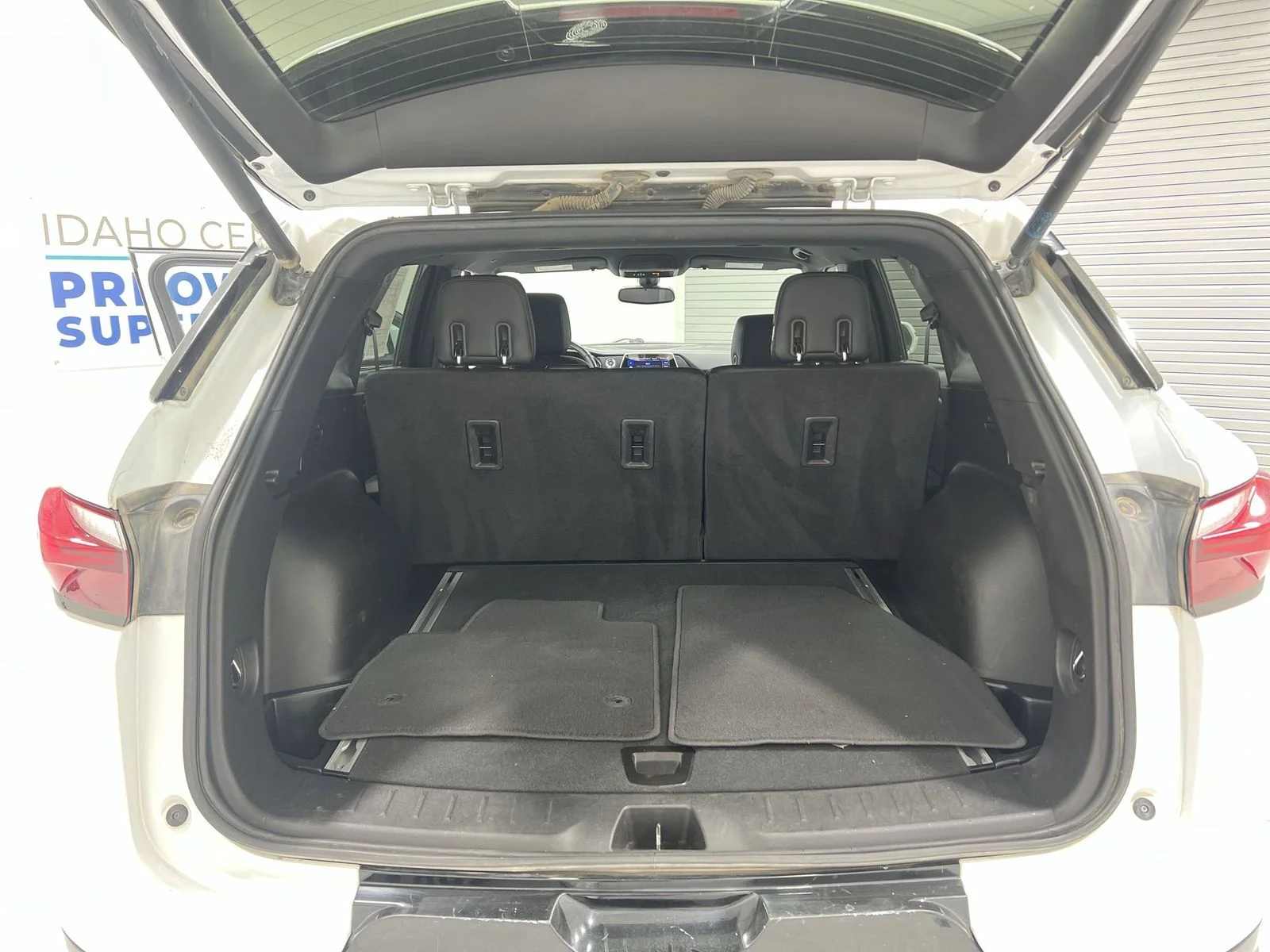 Used 2019 White Chevrolet RS image 23