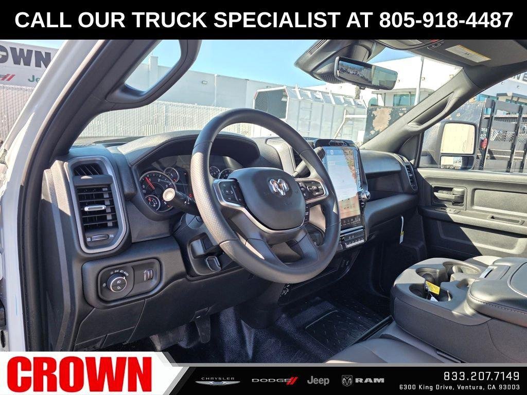 New 2026 Bright White Clearcoat RAM TRADESMAN image 17