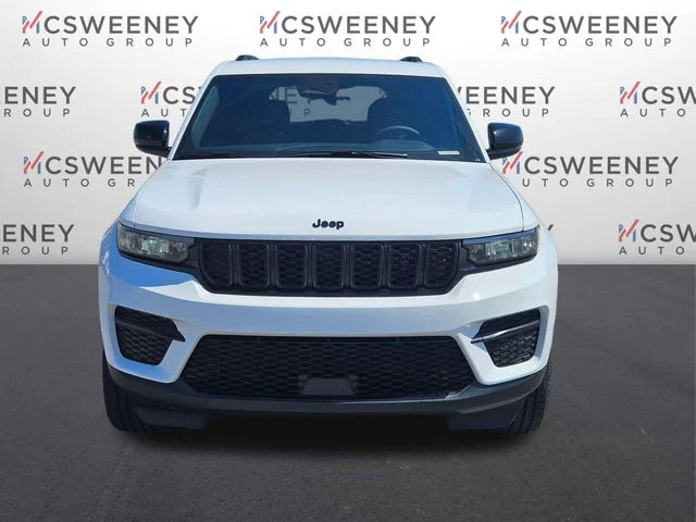 New 2025 Bright White Clear-Coat Exterior Paint Jeep Altitude image 8