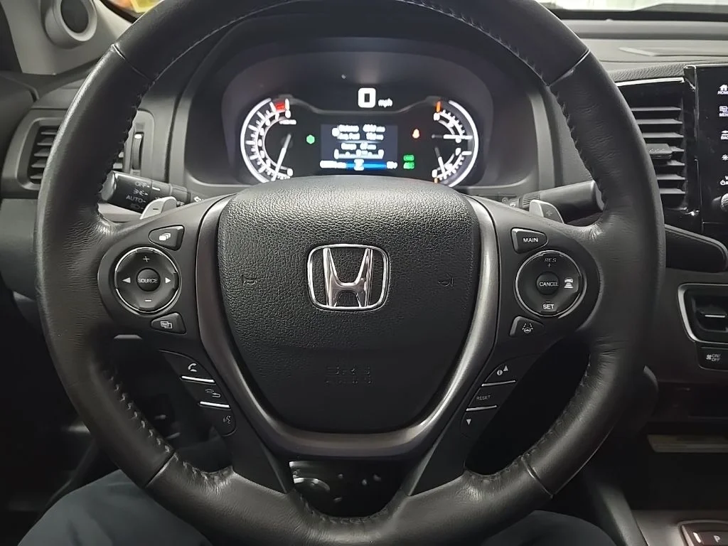 Used 2023 White Honda RTL-E image 20